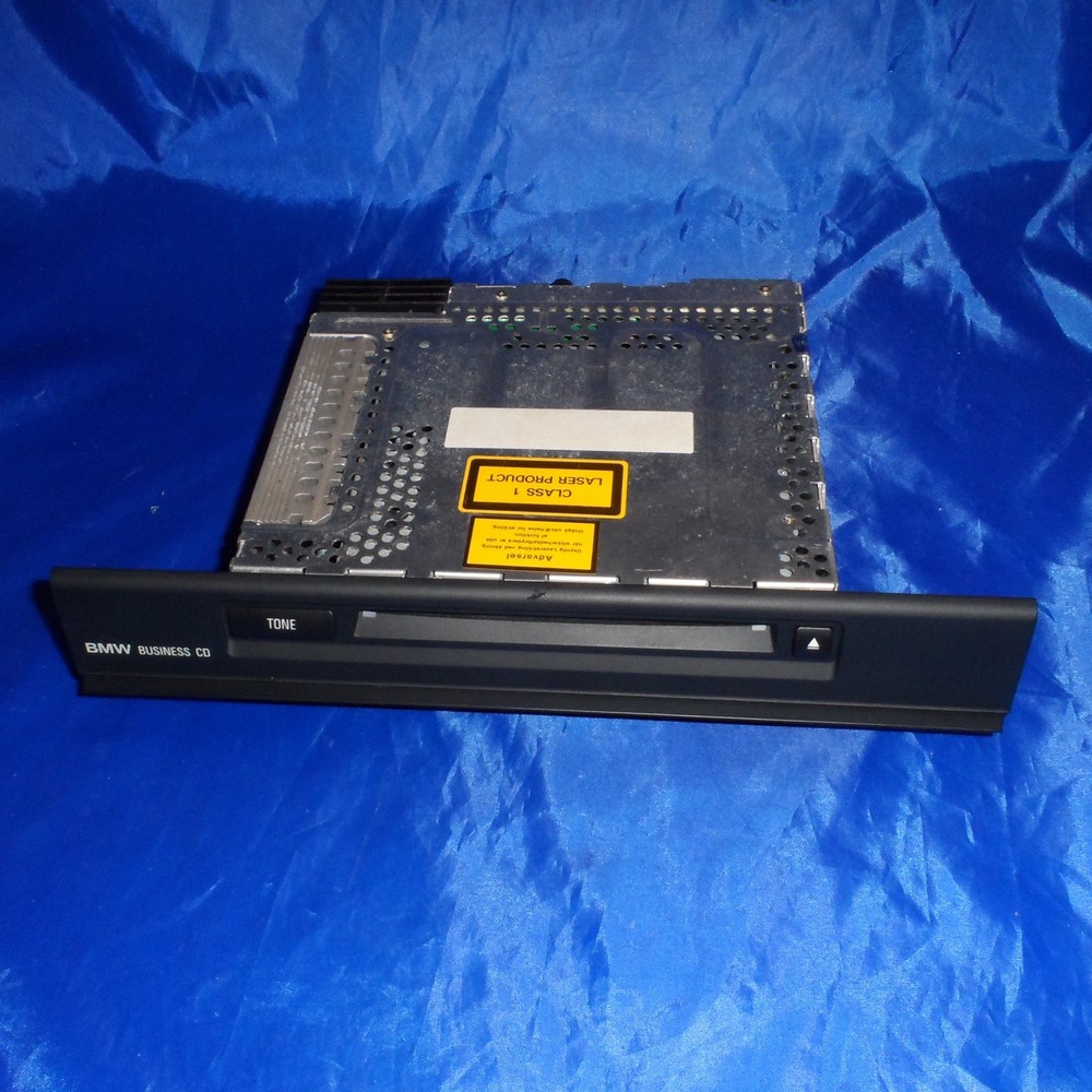 01-05 BMW e39 e53 CD Player Unit, 65126908783