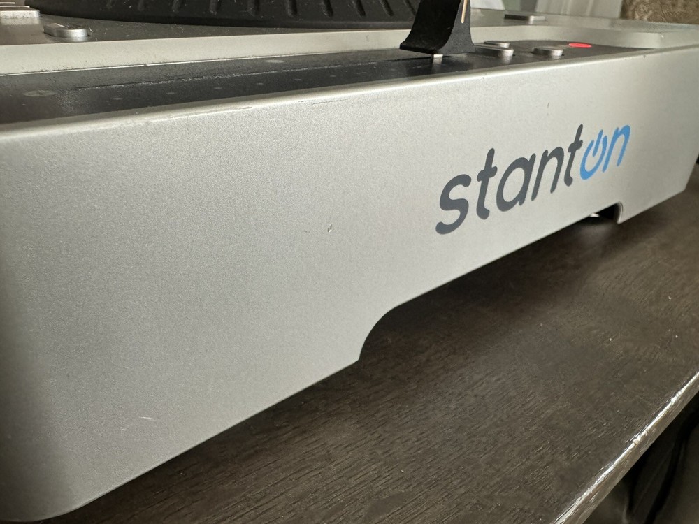 Stanton C.303 CD Turntable Mixer