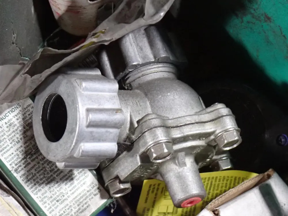 VALVES & CLAMPS 08250530543