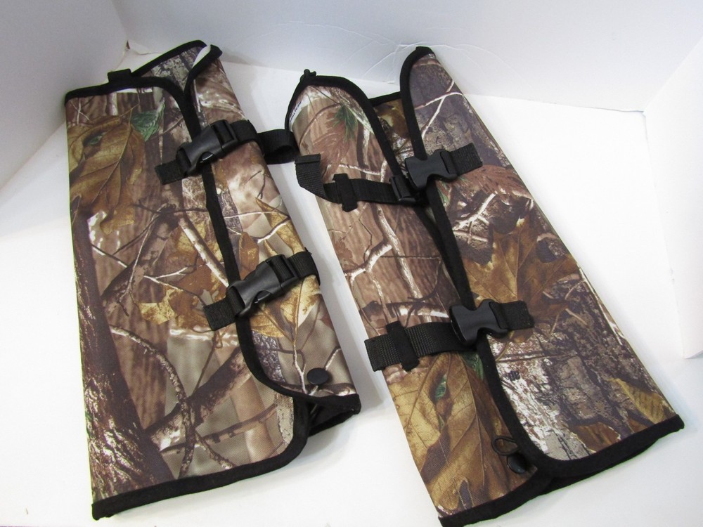 WHITEWATER REALTREE ADJUSTABLE CAMO CANVAS SNAKE BRUSH CHAPS