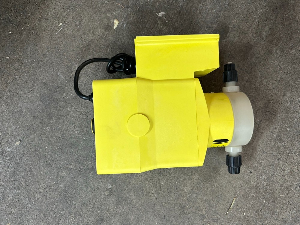 Liquid metronics model A141 Metering Pump