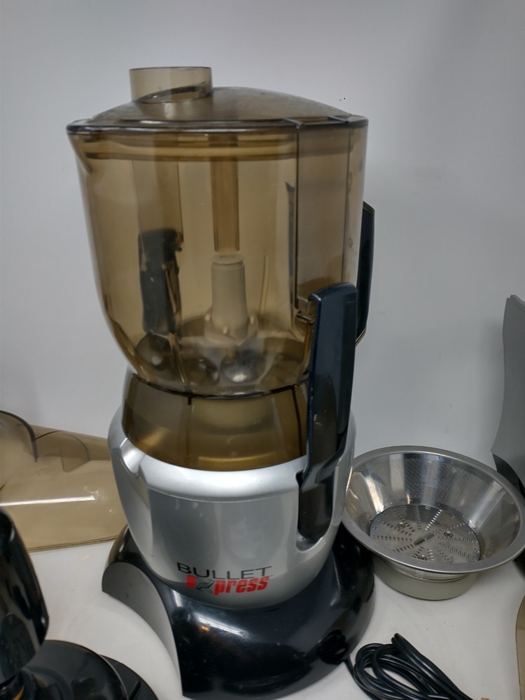 Bullet Express Trio BE-110 Multi-Function Meal Maker Food Processor Mixer Lot