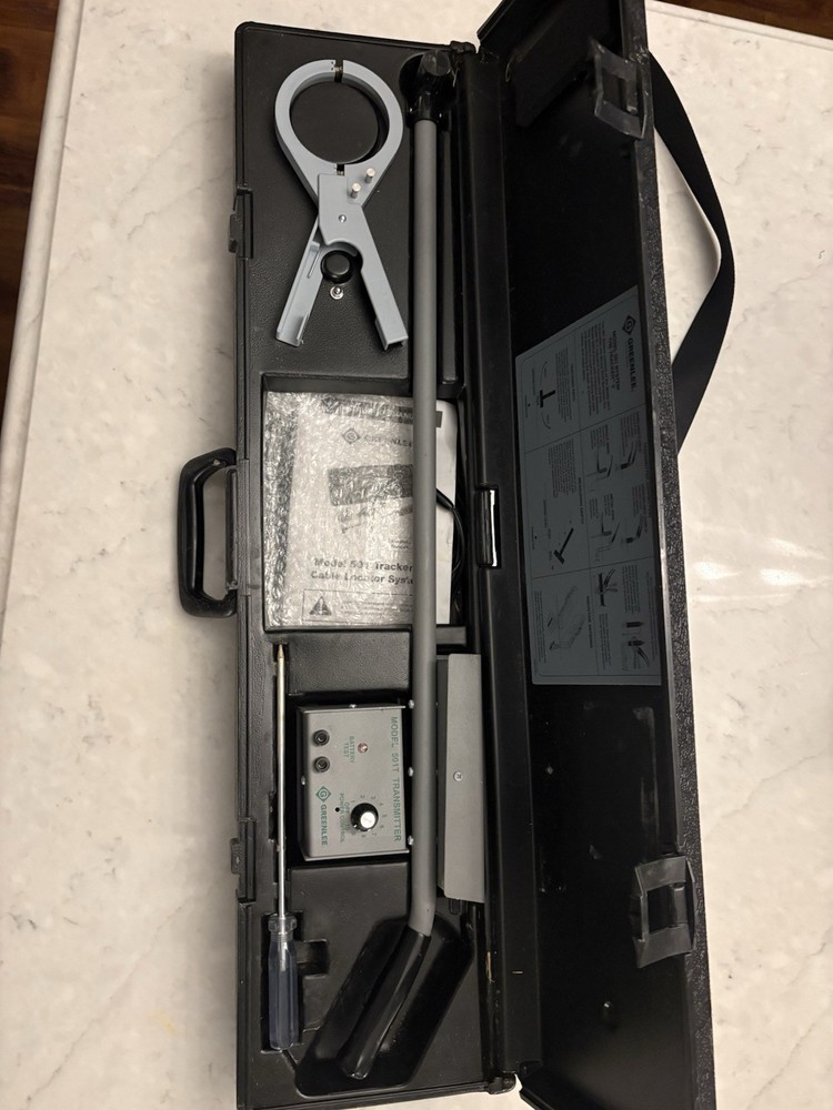 Greenlee 501 Locator & Transmitter Cable Locating System with Case