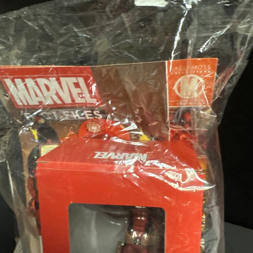 MARVEL DEADPOOL FIGURE FACT FILES - EAGLEMOSS CHAPTER 5 - SEALED