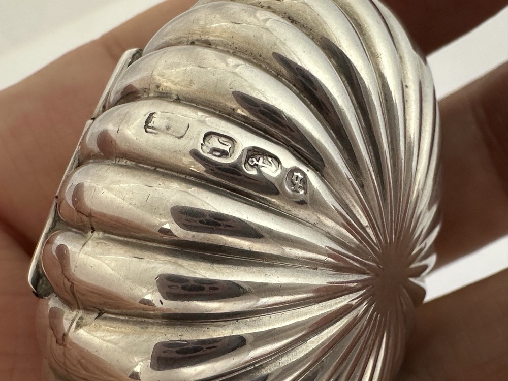 Victorian Solid Silver Snuff Box c.1890