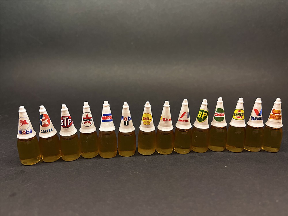 Diecast Scale Diorama - Vintage Themed Oil Set