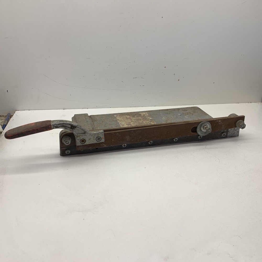 QEP 30002 Quick Cut Vinyl Tile Cutter