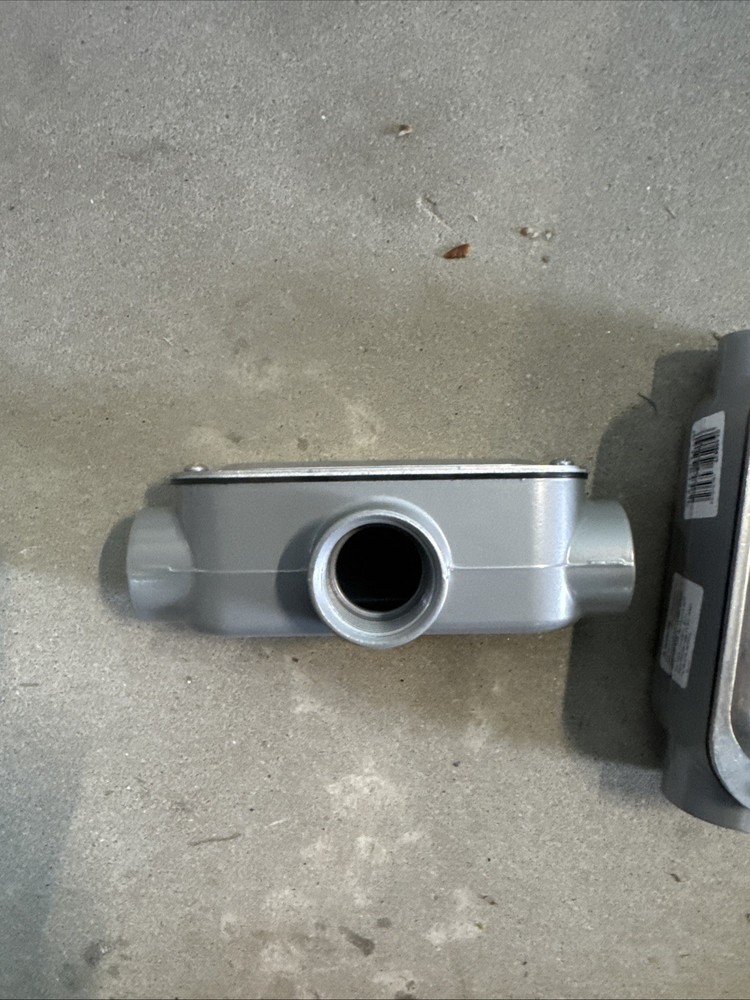 2X Sigma Engineered Solutions ProConnex 02-55643TM Rigid 1” T Conduit