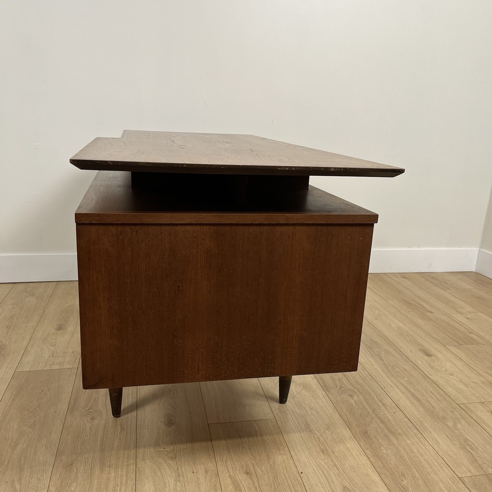 Mid-Century Modern Desk By Hooker For Mainline