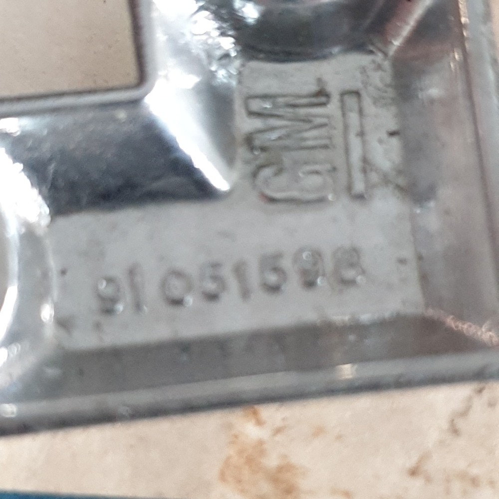 Vauxhall letter " L " 91051598