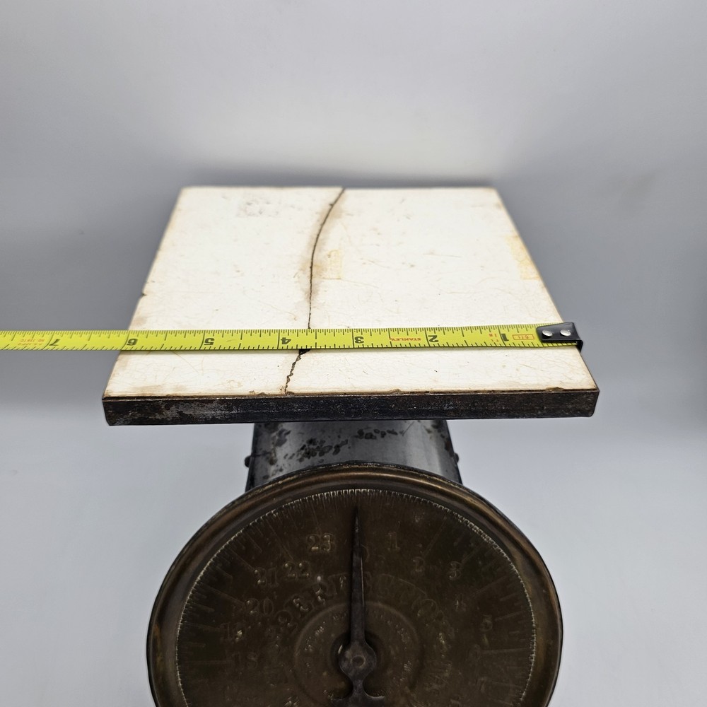 Antique Perfection Slanting Dial Scale 24 Lbs