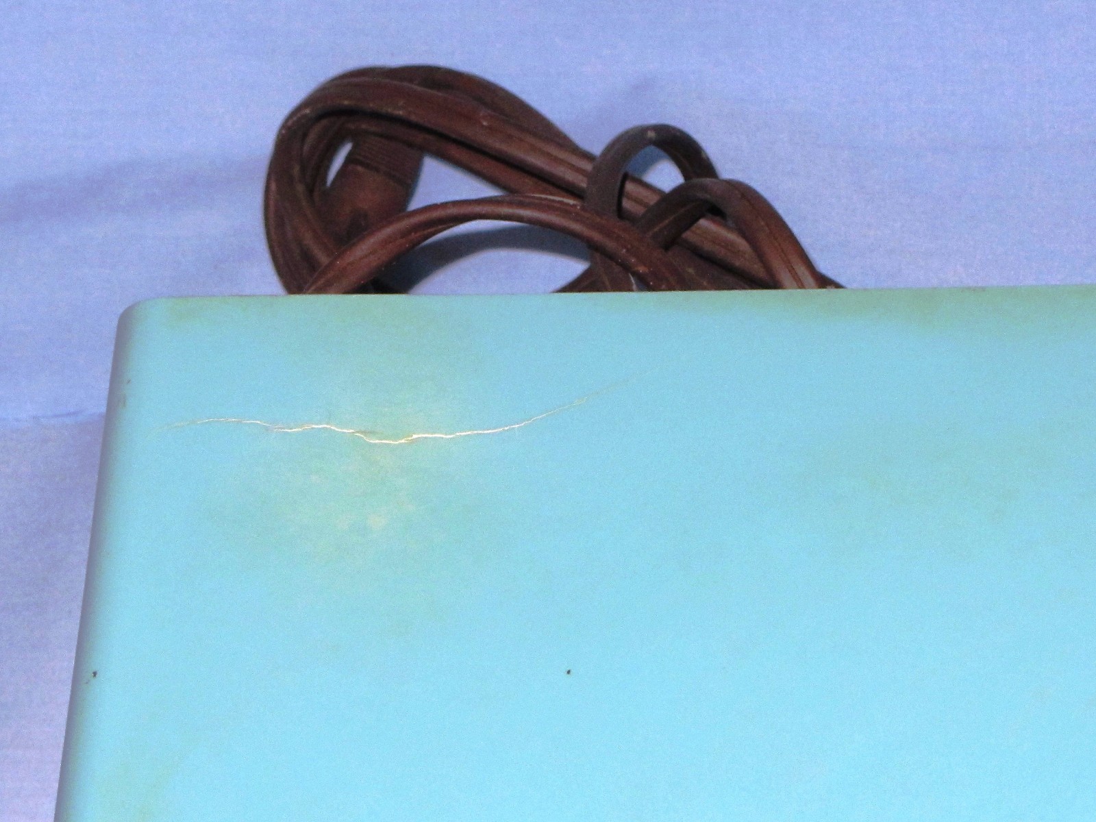 Vintage Motorola Model 57CC Clock Radio with Calendar Seafoam Blue