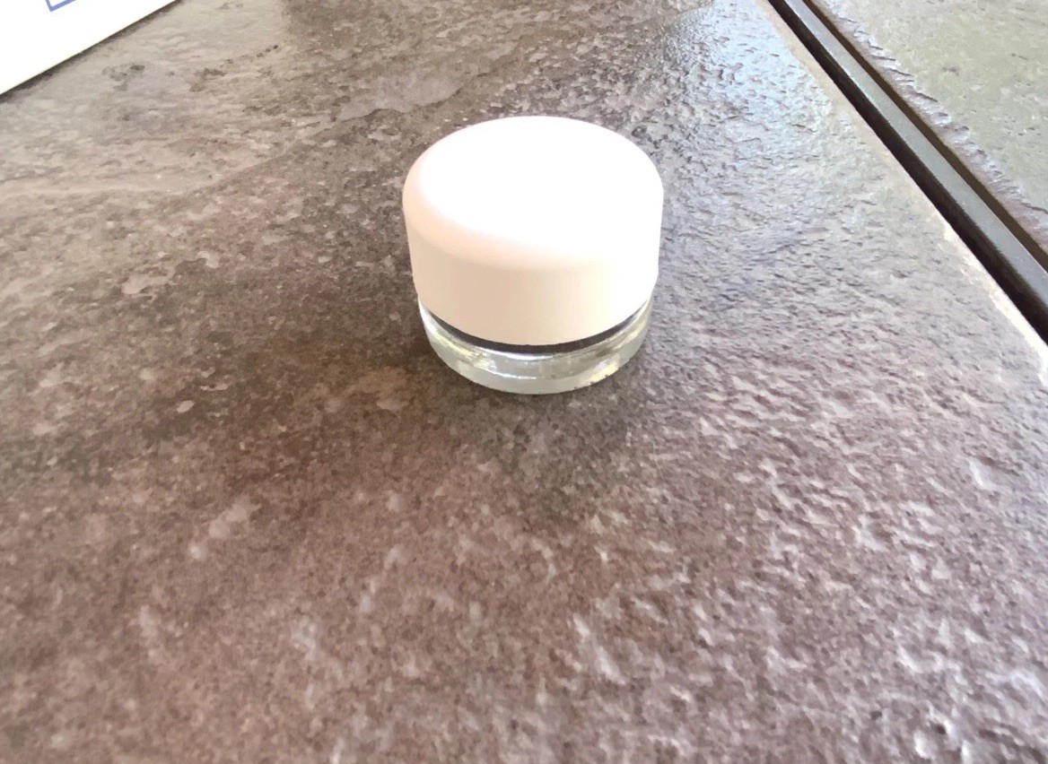 ‘LOT OF 30’ Clear Glass 5ml Concentrate Jars with Child Resistant Caps