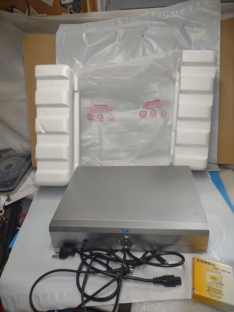 Direct TV Plus Satellite Reciever Model R15