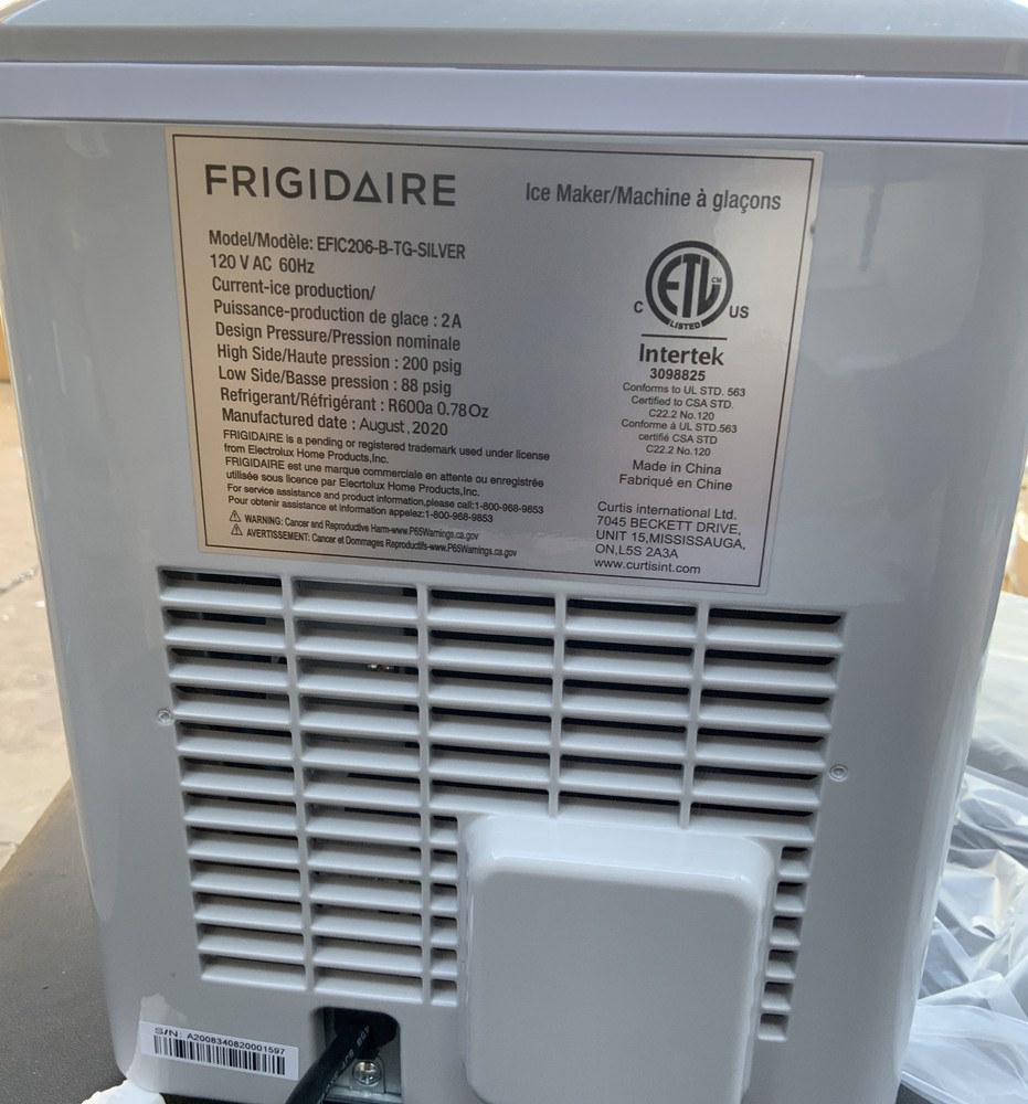 🍏 Frigidaire Ice Maker - Silver EFIC206,Distressed Box