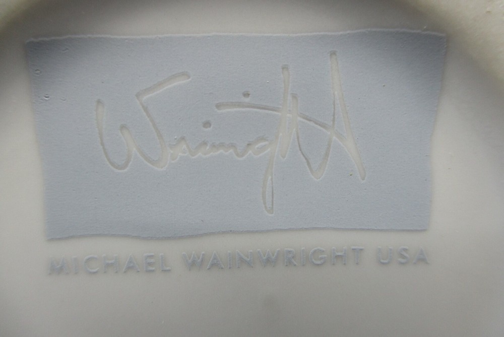 MICHAEL WAINWRIGHT MANHATTAN WHITE MUG - 4 1/2" 1410D
