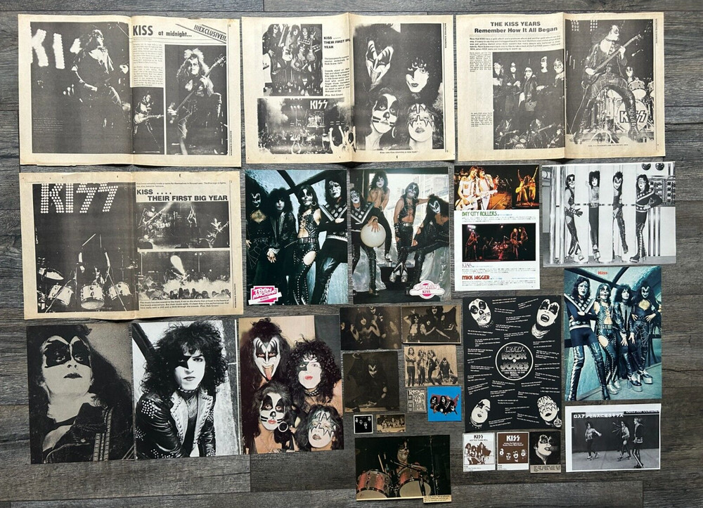 KISS Clippings 26pc Lot Debut Album & Hotter Than Hell Era Vintage Kiss Aucoin