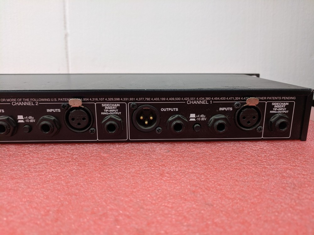 DBX 166XL 2-Channel Compressor Limiter/Gate Effects DSP Processor | REC256*