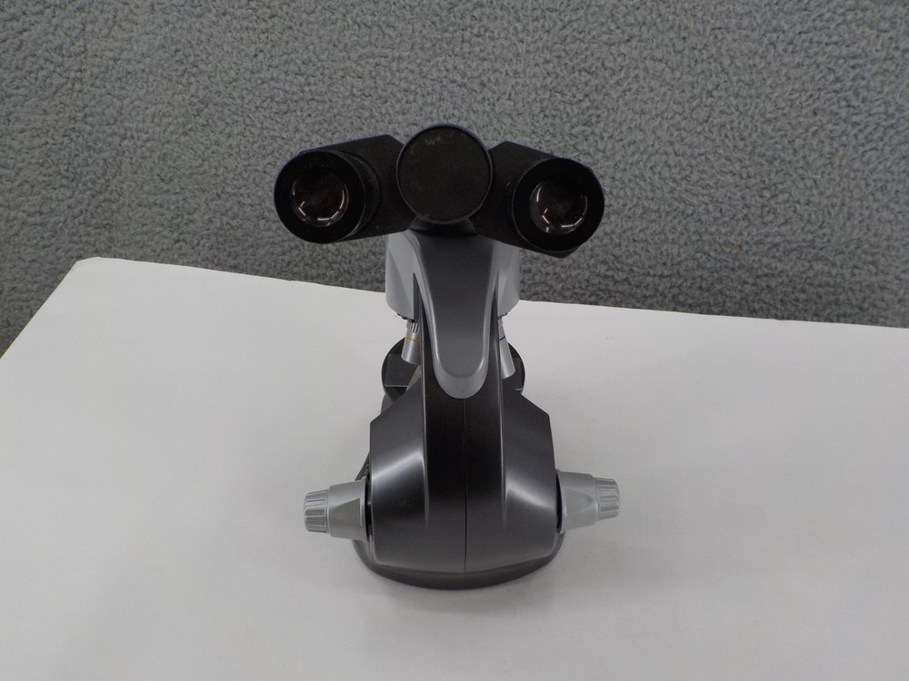 USED EDU SCIENCE STUDENT MICROSCOPE WITH CARRYING CASE SPECIMAN VIALS MSNG PCS