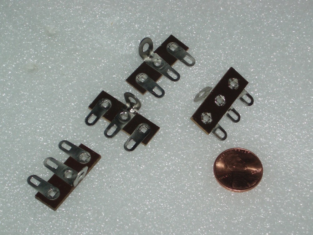 PARASET replica  transceiver- set of  the 4 pcs x 3 lug terminals