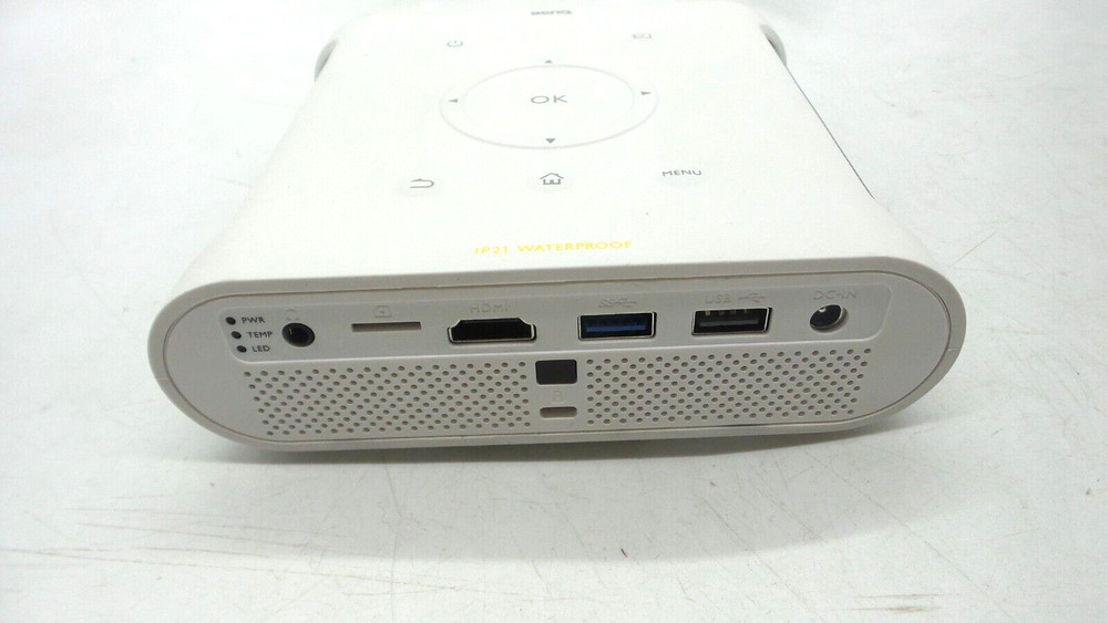 BenQ GS1 Portable Projector With Extra Accessories & Case - TESTED & WORKING