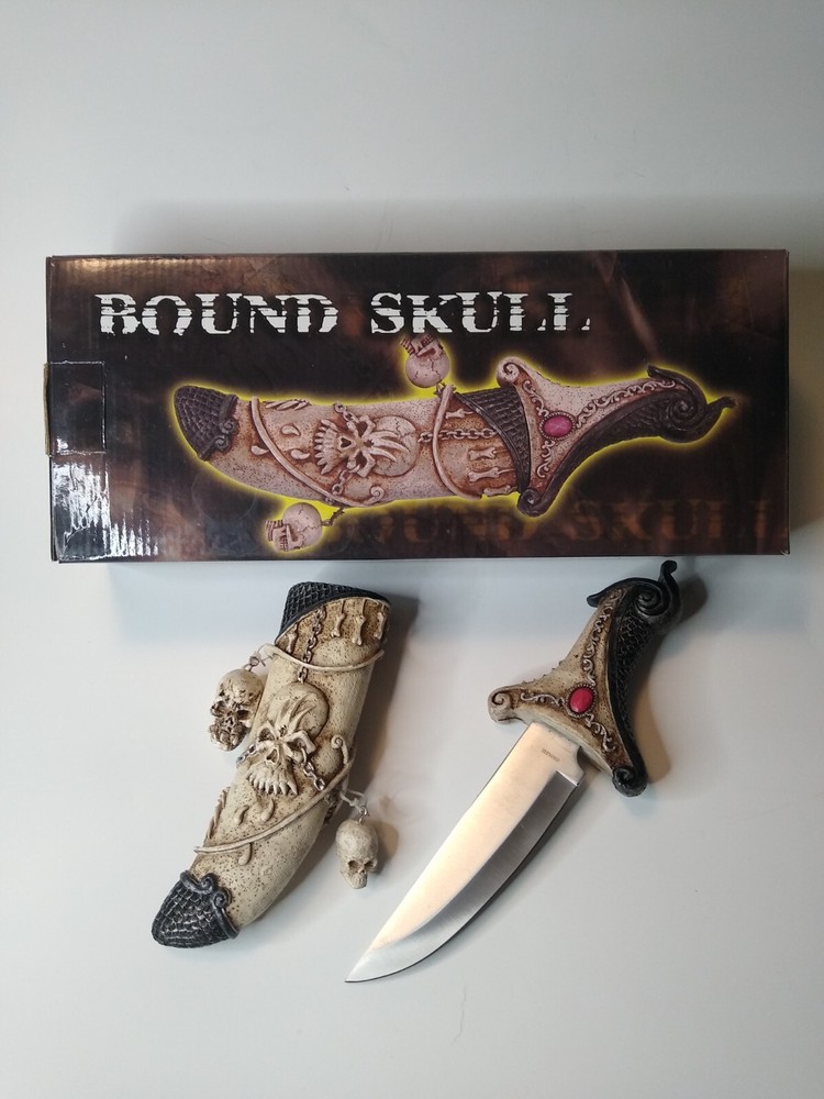 Decorative Skull Dagger