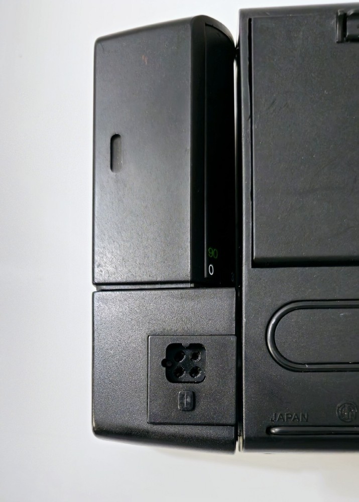 Vintage Camera Sunpak Thyristor Auto 411 Flash Unit Untested No Batteries