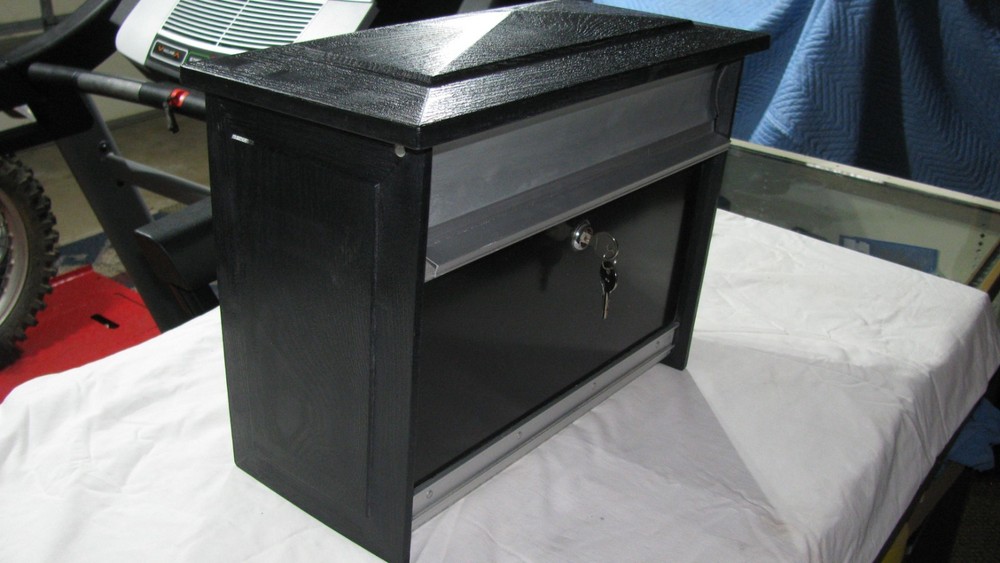 Gibraltar Mailsafe Lockable Security Wall Mount Mailbox MSK00BAM Gibraltar