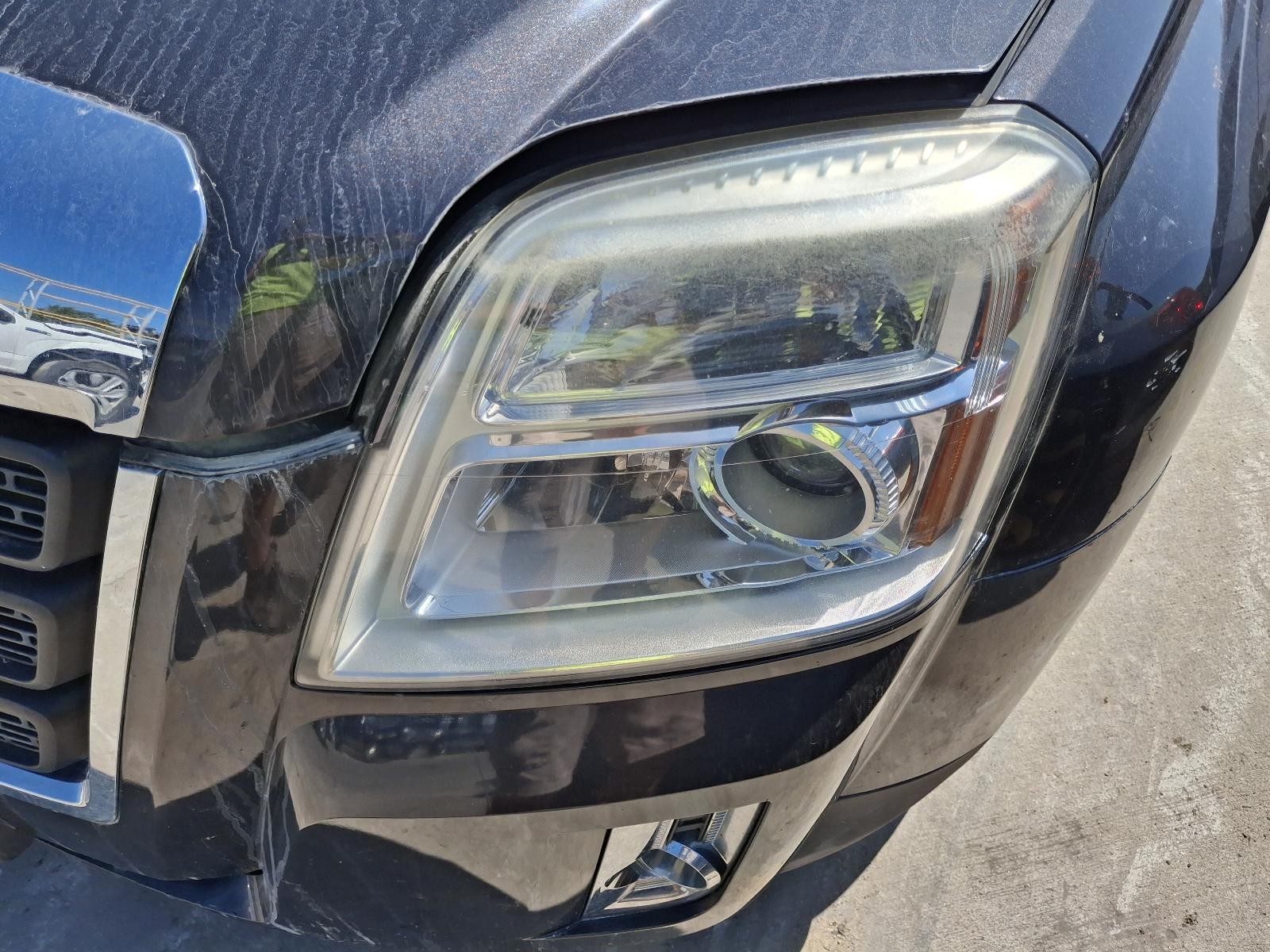 Used Rear Right Door Assembly Rear Side fits: 2013 Gmc Terrain w/privacy tint gl