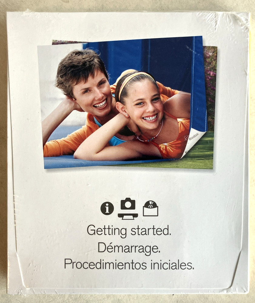 Kodak EasyShare Printer Dock 3 / Printer Tray & 40 Pcs. New Paper / Sample Pack