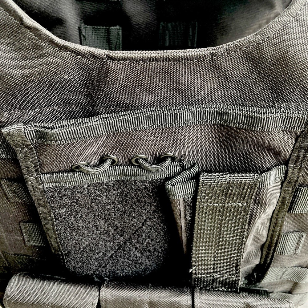 Outdoors Multi Functional Protective Tactical Vest Ajustable