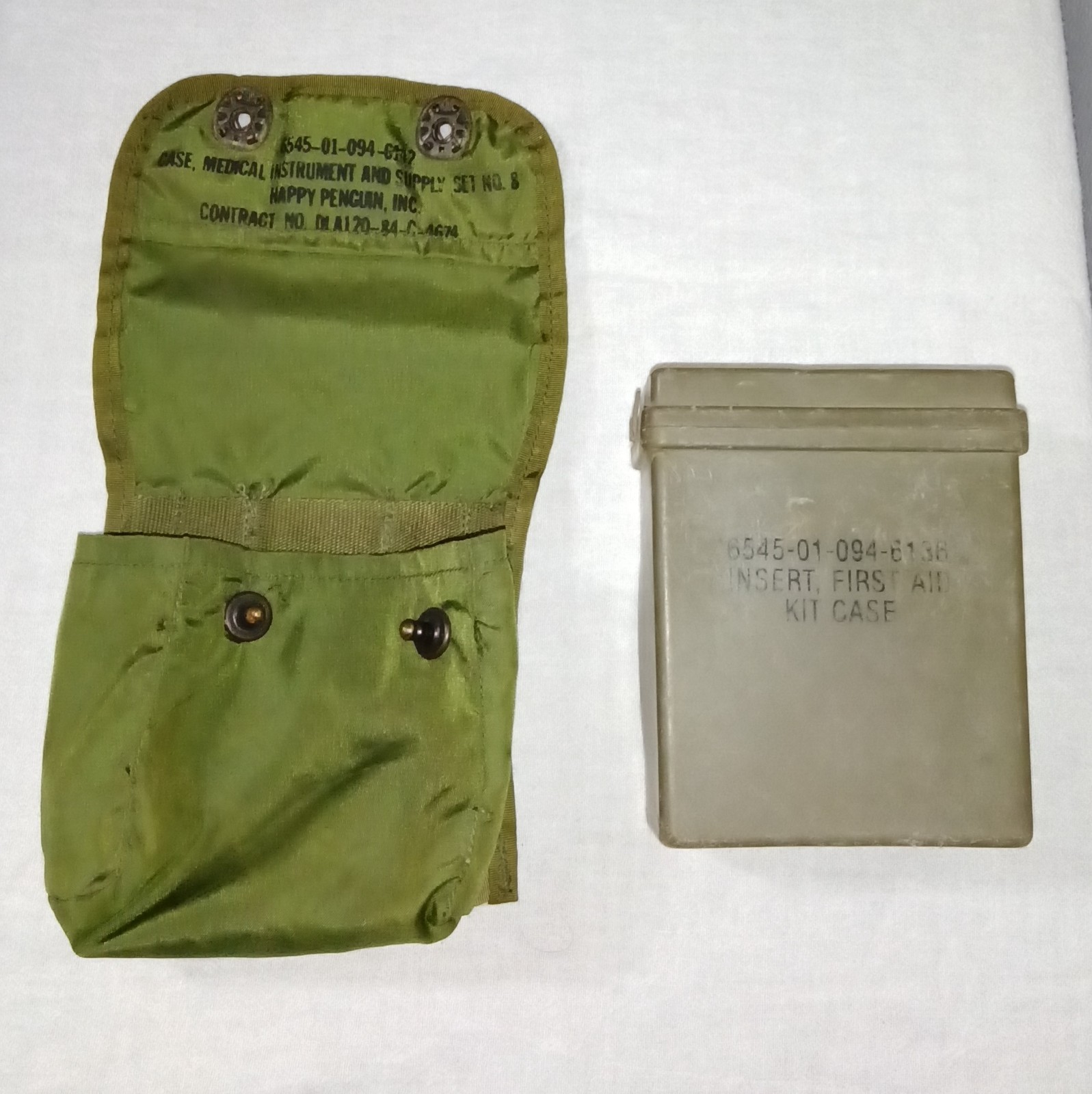 VINTAGE US ARMY MILITARY FIRST AID KIT INDIVIDUAL NYLON POUCH PLASTIC INSERT