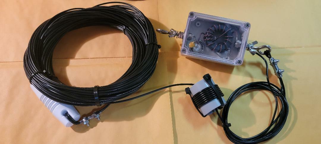 HF End Fed Dipole UJM-EFHW-80-10 200W 80-10m / NO TUNER NEEDED!! / 130 ft long
