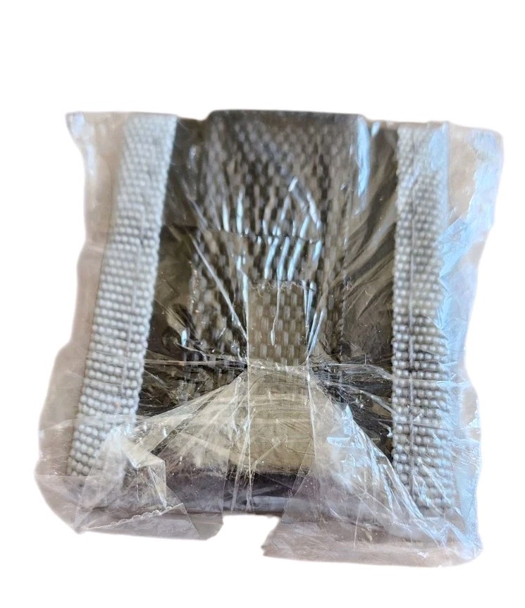 Focus Memory Card Wallet Tri-Fold 3 mesh pockets