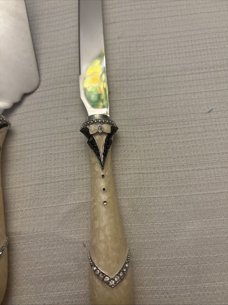 Things remembered his And Hers Cake Server And Knife
