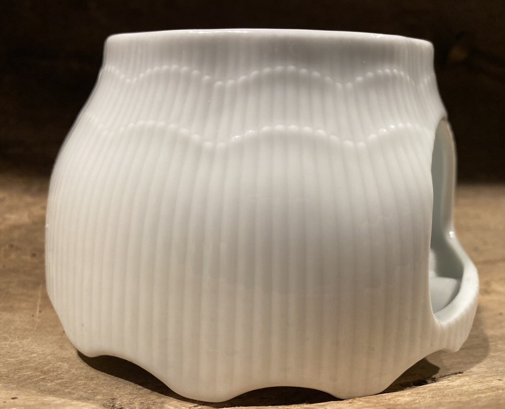 AK Kaiser Germany Teapot Warmer Base