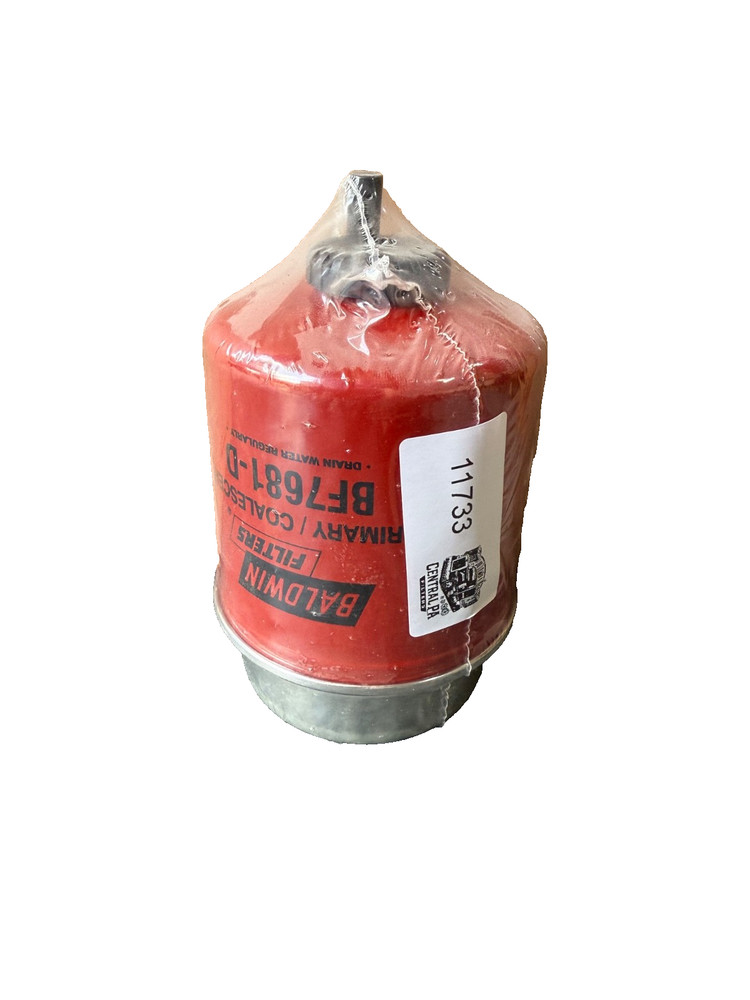 Baldwin Fuel Filter BF7681-D **NOS**