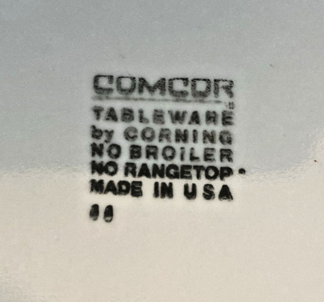 VINTAGE Corning Comcor Tableware Misty White 11.5” Oval Serving Plate MINT