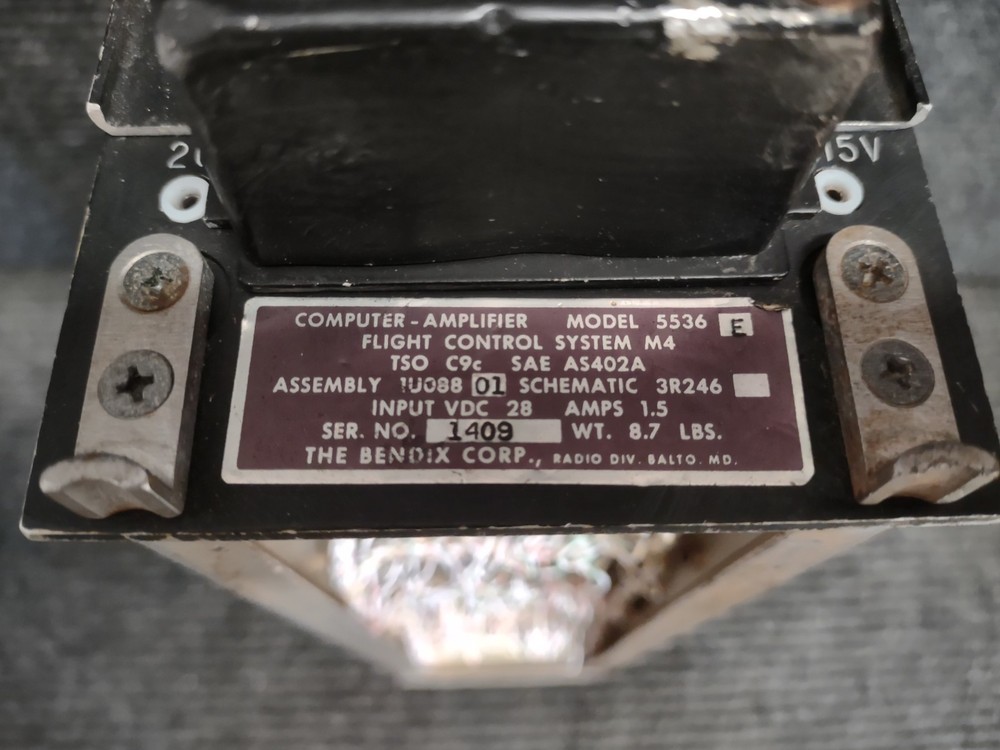 Bendix (1U088-02) Model 5536E Computer Amplifier with Power Adapter