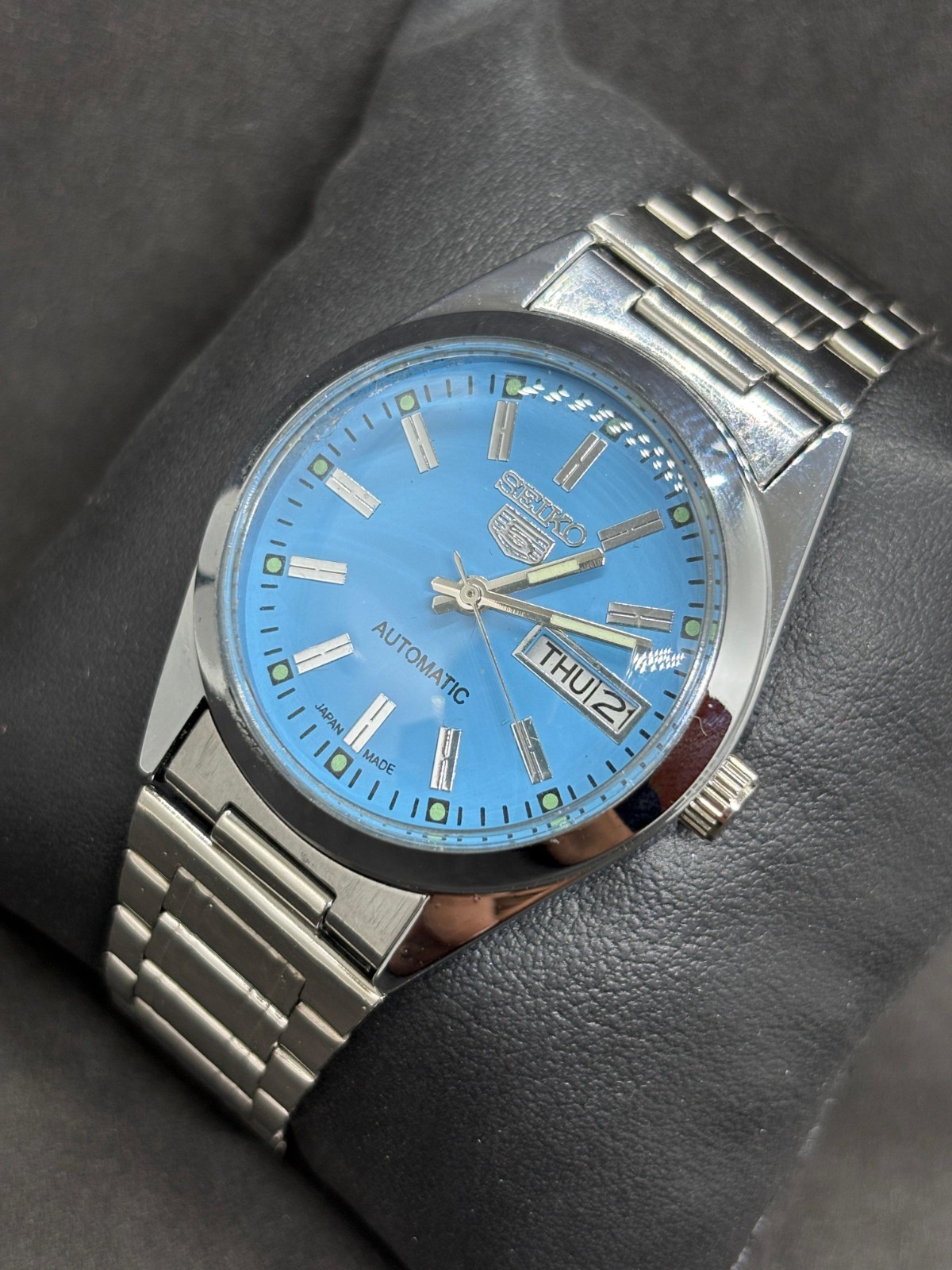 Vintage Refurbished Seiko 5 Automatic Day/Date Japan Men's Wrist Watch