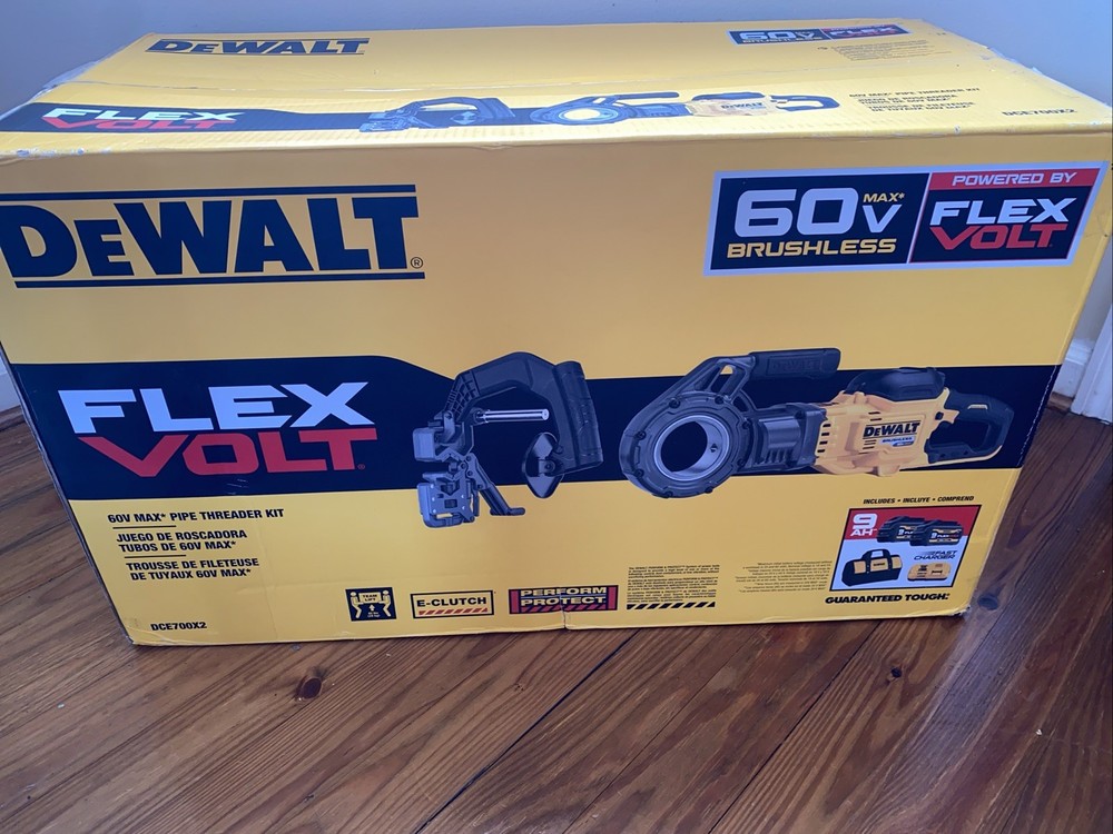 DeWalt DCE700X2 Flexvolt 60V MAX Brushless Cordless Pipe Threader Kit