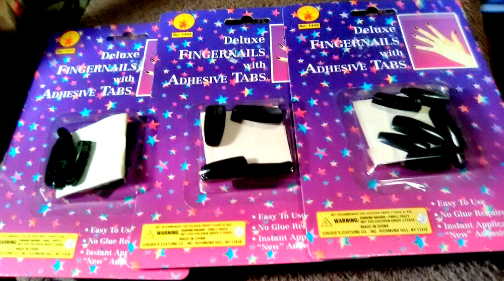 Rubies~Fingernails Deluxe With Adhesive Tabs