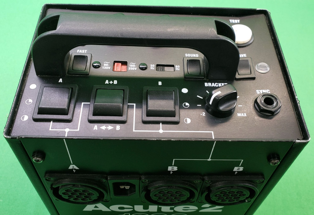 Profoto Acute2 1200 Generator