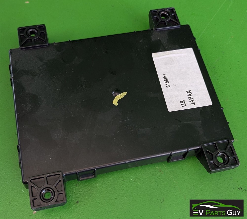 Tesla Model S 2012-2021 BODY CONTROL MODULE UNIT - 1010906-00-F
