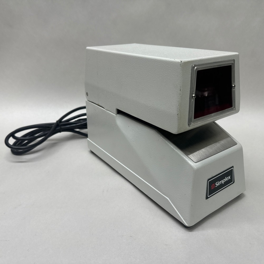 SIMPLEX MODEL 1605-9002 - Consecutive PAYROLL TIME & DATE RECORDER LED W/ Key!