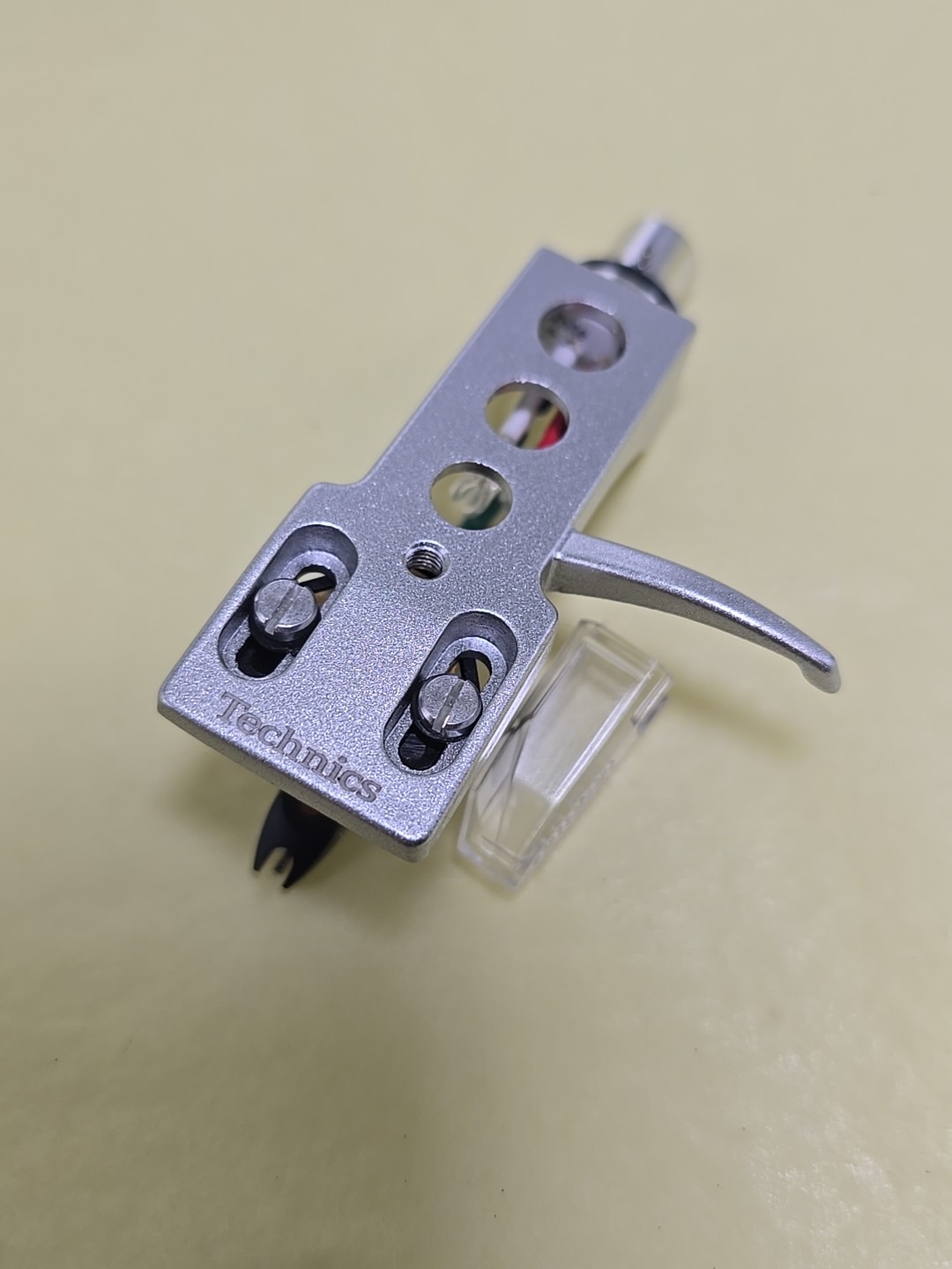 Genuine Ortofon Om10 Cartridge On a Generic Silver TECHNICS STYLE HEADSHELL.