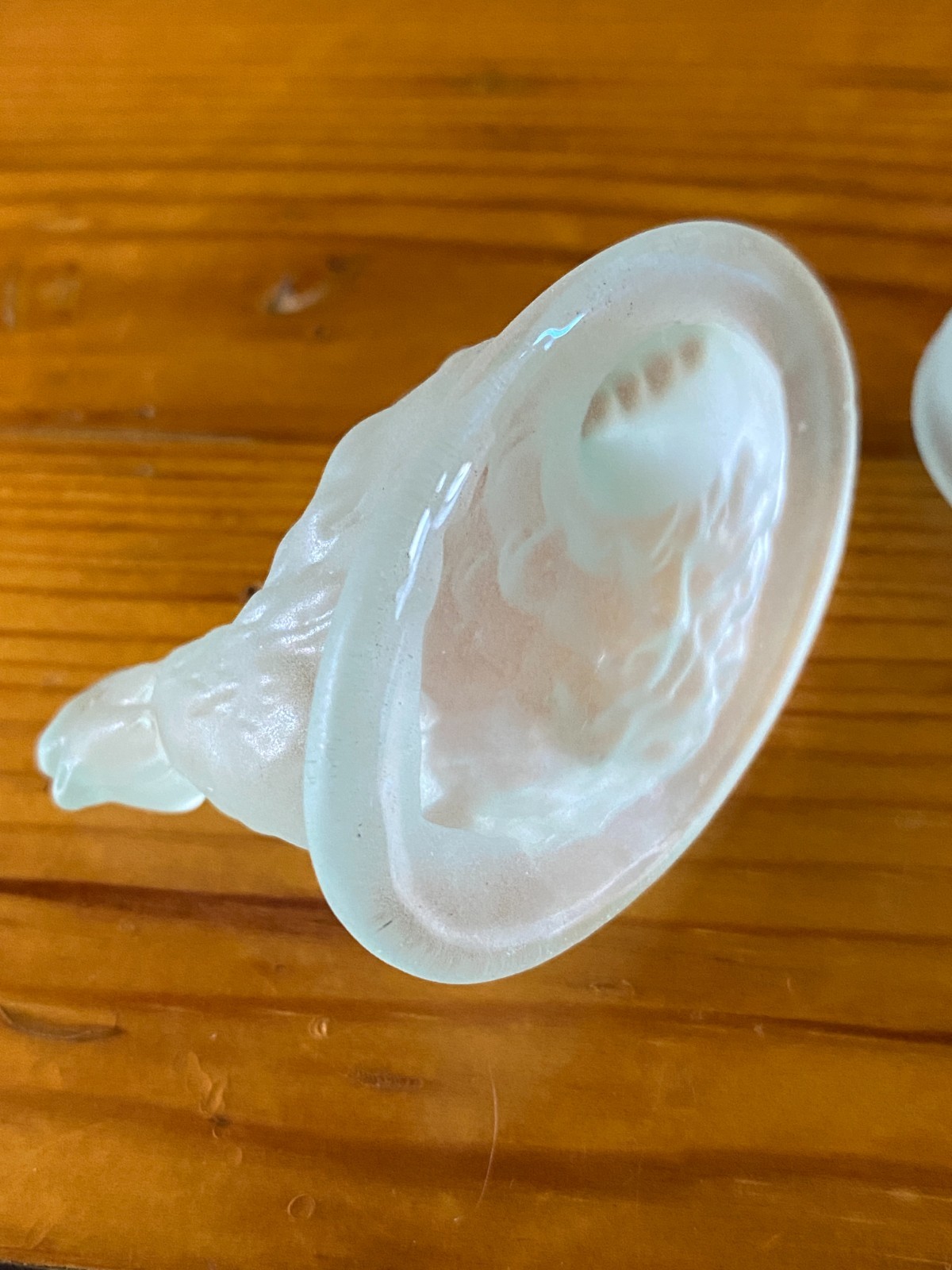 Frosted Pale Green, Glass Mini Hen on Nest 2.5" ~ GLOWS