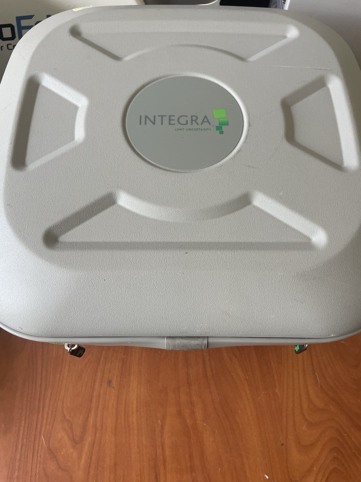 Integra Duo 90600/90624/90523/90621 LED Headlight, Battery Chargers and Hoster