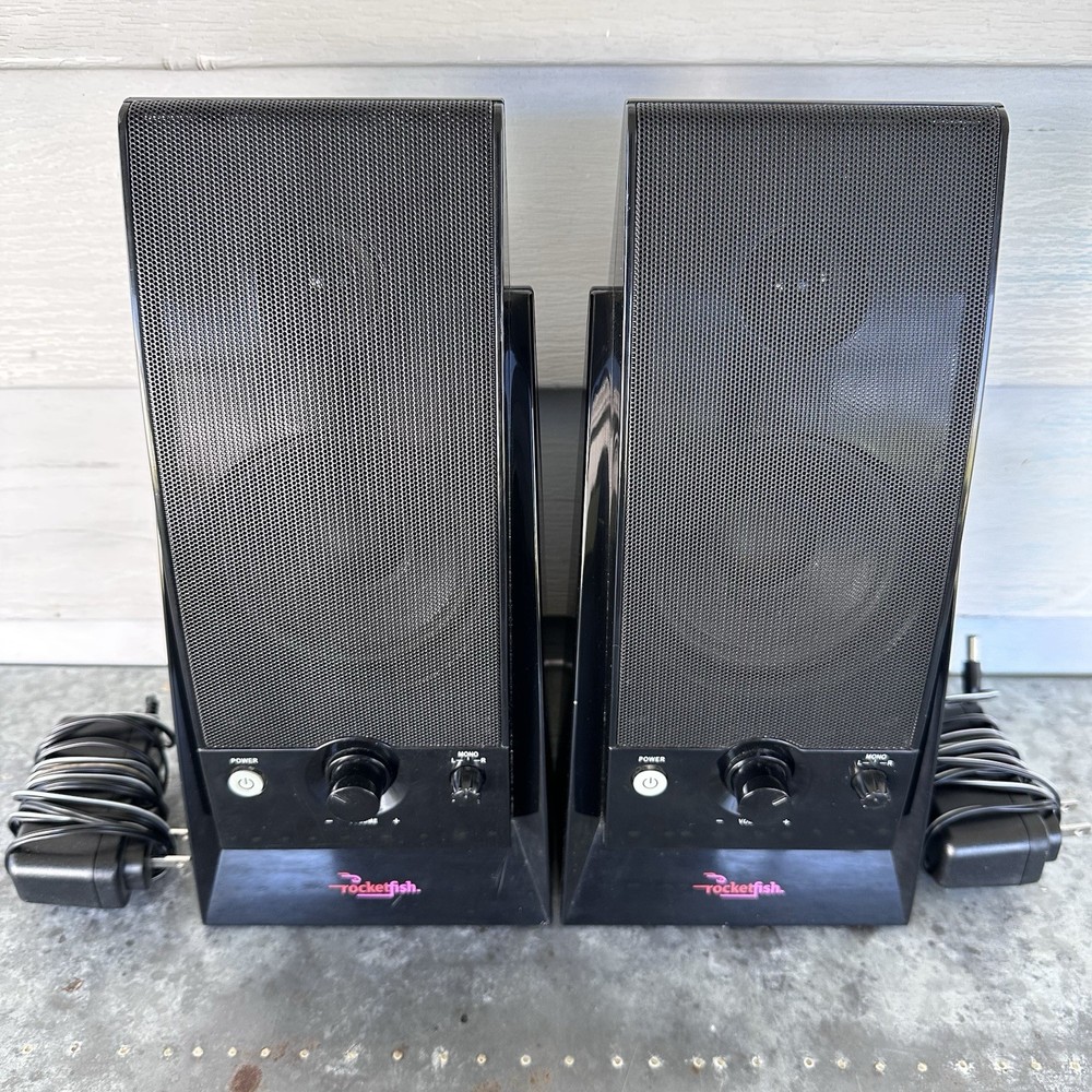 2 Rocketfish RF-WS01 Wireless Bookshelf Speakers Only No Transmitter