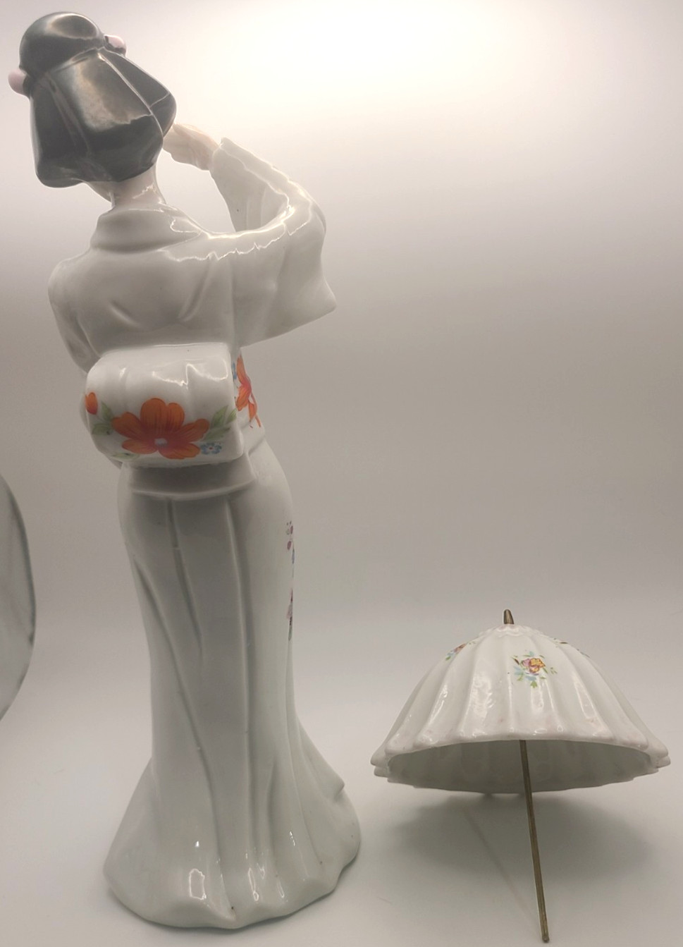 Vintage Japanese Geisha with Umbrella Floral Porcelain Statue 13" Unique